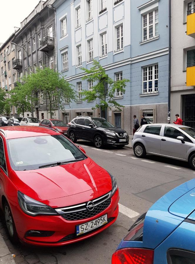 Topolowa Apartments - Self Check In - Next To Main Rail, 10 Min To Main Square Krakow Exterior photo